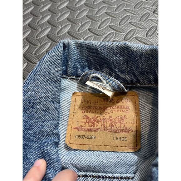 Vintage Levi's 70507-0389 Denim Trucker Jacket Men's Size Large Made in USA - Picture 7 of 9